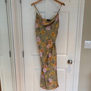 bebe Olive Floral Maxi Dress